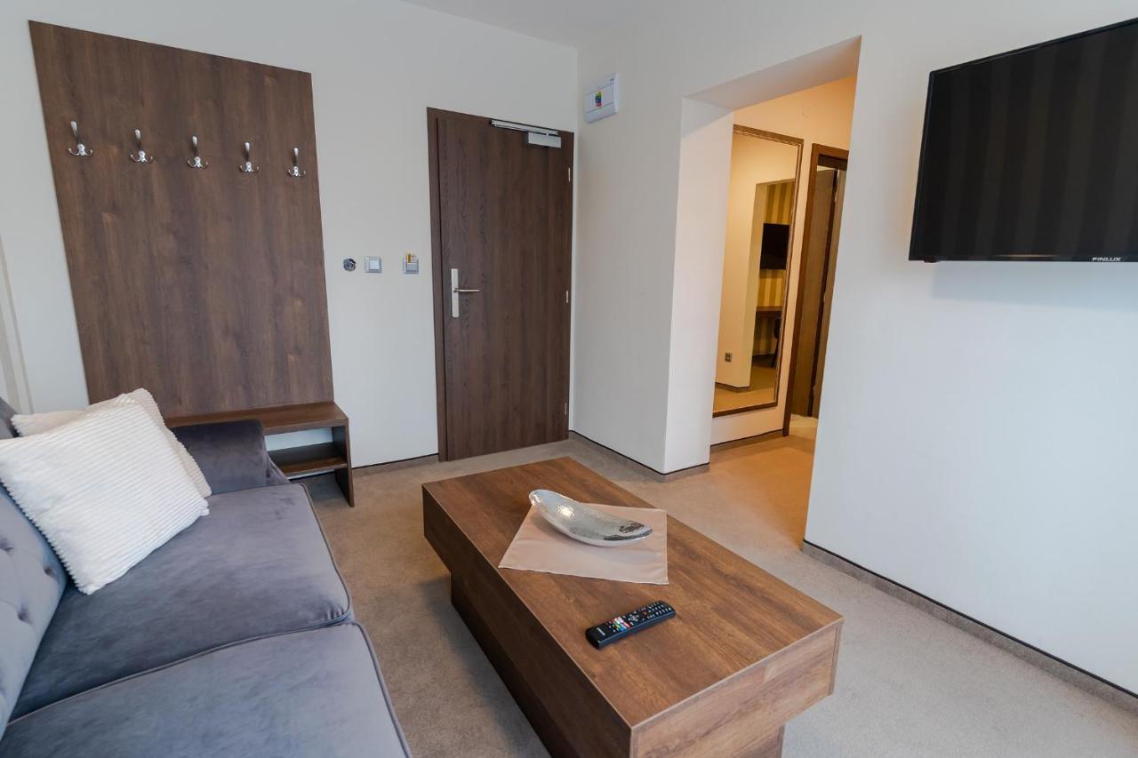 Hotel Demaenova **** Liptovsky Mikulas Ngoại thất bức ảnh