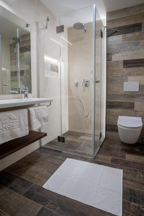 Hotel Demaenova **** Liptovsky Mikulas Ngoại thất bức ảnh